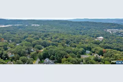 22 Bannehr Street, Oakland, NJ 07436 - Photo 41