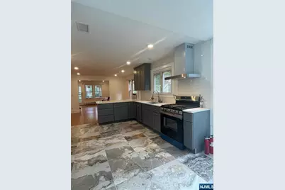 134 Highland Avenue 1 #1, Midland Park, NJ 07432 - Photo 1