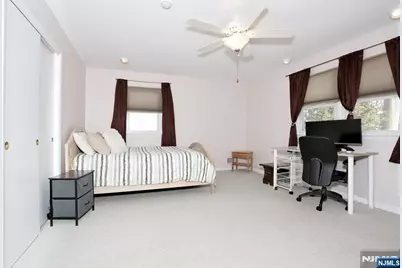 374 Annette Court, Wyckoff Township, NJ 07481 - Photo 15