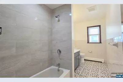 388 Garibaldi Avenue, Lodi, NJ 07644 - Photo 13