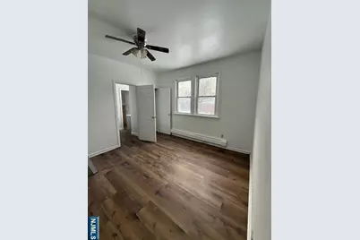 16 Central 1 #1, Bergenfield, NJ 07621 - Photo 11