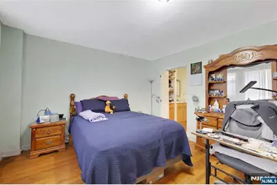 251 Grant Avenue, Cliffside Park, NJ 07010 - Photo 13