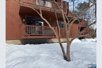 497 Teal Plaza 497 #497, Secaucus, NJ 07094 - Photo 1