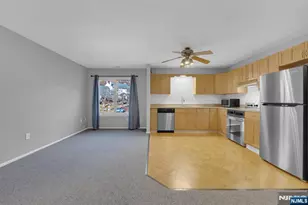 13228 Dell Pl 228, Stanhope, NJ 07874 - Photo 3