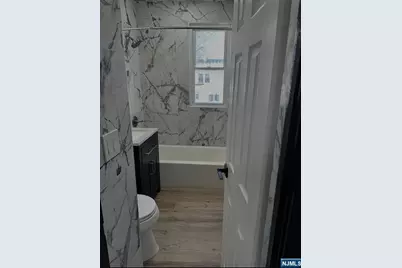 80 Roosevelt Avenue, Dumont, NJ 07628 - Photo 7