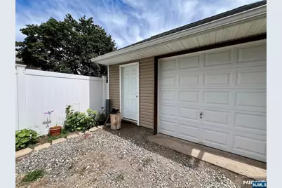 384 Morrissee Avenue, Haledon, NJ 07508 - Photo 33