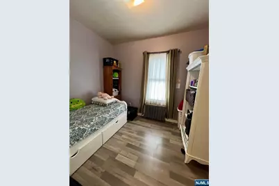 384 Morrissee Avenue, Haledon, NJ 07508 - Photo 9