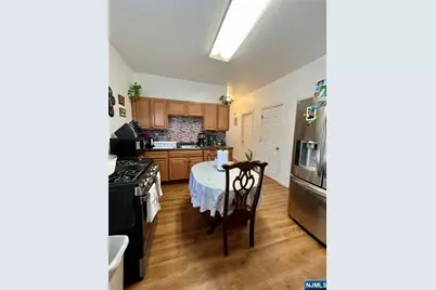 384 Morrissee Avenue, Haledon, NJ 07508 - Photo 25