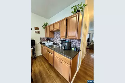 384 Morrissee Avenue, Haledon, NJ 07508 - Photo 13