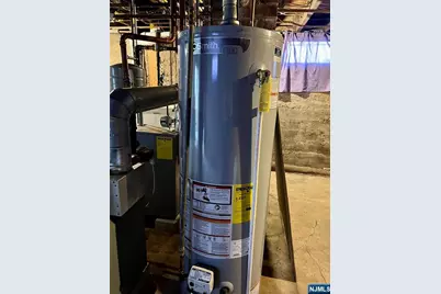 384 Morrissee Avenue, Haledon, NJ 07508 - Photo 35