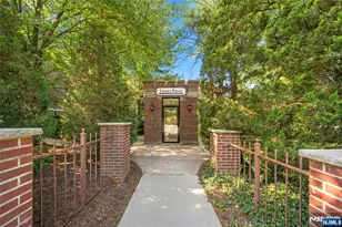 100 Palisade Ave B31, Englewood, NJ 07631 - Photo 1