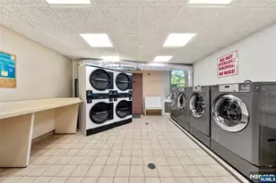 100 Palisade Ave B31, Englewood, NJ 07631 - Photo 15