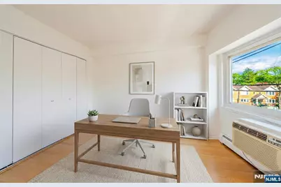 333 Grand Avenue 4B #4B, Palisades Park, NJ 07650 - Photo 13