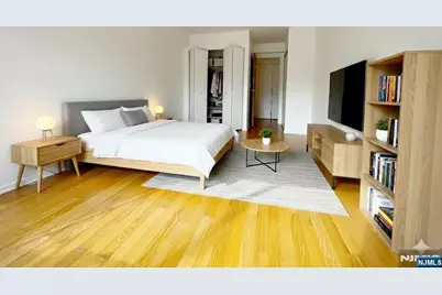 333 Grand Avenue 4B #4B, Palisades Park, NJ 07650 - Photo 17