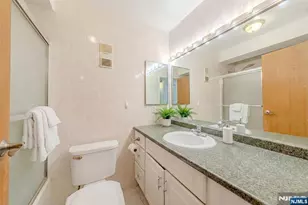 333 Grand Ave 4B, Palisades Park, NJ 07650 - Photo 15