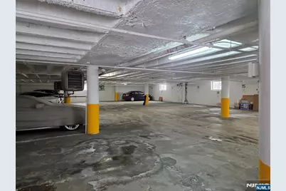 415 Clairmont 4A #4A, Montclair, NJ 07042 - Photo 23