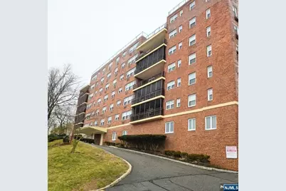 415 Clairmont 4A #4A, Montclair, NJ 07042 - Photo 1