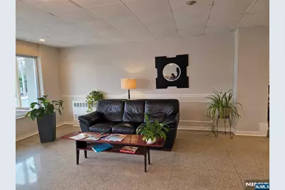 415 Clairmont 4A #4A, Montclair, NJ 07042 - Photo 7