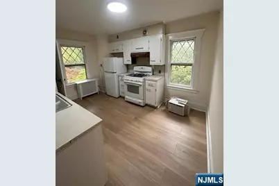 54 Washington Place 2nd Flr #2nd flr, Ridgewood, NJ 07450 - Photo 11