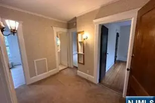 54 Washington Pl 2nd Flr, Ridgewood, NJ 07450 - Photo 5