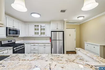 109 Grand Avenue 4A #4A, Englewood, NJ 07631 - Photo 23