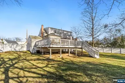 21-10 Carlisle Place, Fair Lawn, NJ 07410 - Photo 27