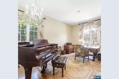 133 Rutherford Road, Mahwah, NJ 07430 - Photo 3