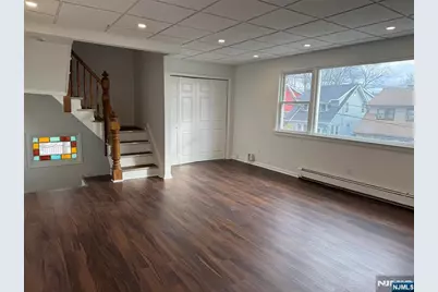 27 Lincoln Place 2 #2, East Rutherford, NJ 07073 - Photo 3