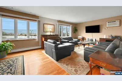 68 Bergen Turnpike, Ridgefield Park, NJ 07660 - Photo 3