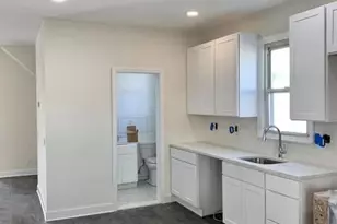 632 Chase Ave 2, Lyndhurst Township, NJ 07071 - Photo 3