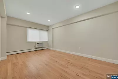 333 Grand Avenue 1I #1I, Palisades Park, NJ 07650 - Photo 17
