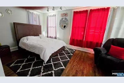 190 Columbia Avenue, Passaic, NJ 07055 - Photo 5