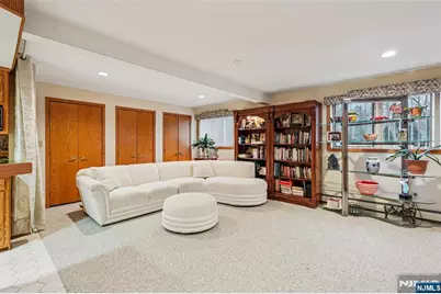 707 Horseshoe Trail, Franklin Lakes, NJ 07417 - Photo 31