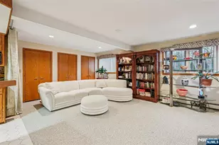 707 Horseshoe Trail, Franklin Lakes, NJ 07417 - Photo 31