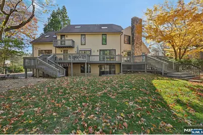 707 Horseshoe Trail, Franklin Lakes, NJ 07417 - Photo 35