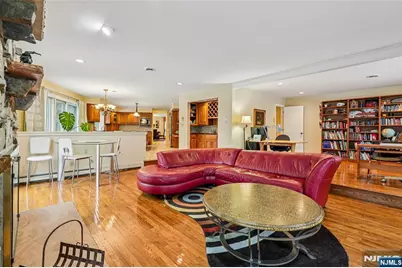 707 Horseshoe Trail, Franklin Lakes, NJ 07417 - Photo 13