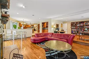 707 Horseshoe Trail, Franklin Lakes, NJ 07417 - Photo 13