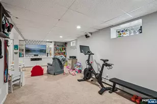 392 Lehigh St, Wyckoff Township, NJ 07481 - Photo 33