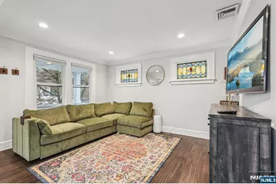 392 Lehigh Street, Wyckoff Township, NJ 07481 - Photo 5