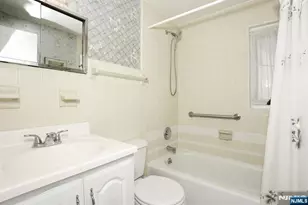 401 Pleasant Ave, New Milford, NJ 07646 - Photo 19