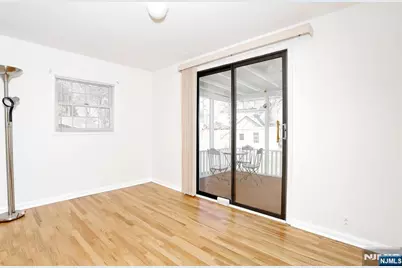 401 Pleasant Avenue, New Milford, NJ 07646 - Photo 15