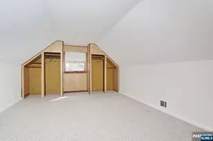 401 Pleasant Ave, New Milford, NJ 07646 - Photo 23