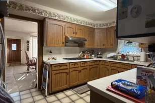 6 Patton St, Lodi, NJ 07644 - Photo 7