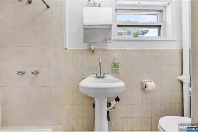 30 N 11th Street, Newark, NJ 07107 - Photo 13