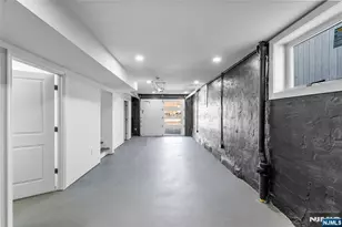 784 Valley St, Union, NJ 07040 - Photo 35