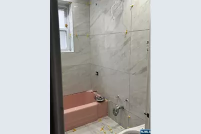 154 Bowers Street 2D #2D, Jersey City, NJ 07307 - Photo 15