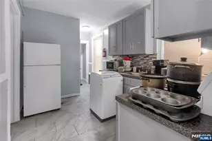 37 Blum St, Newark, NJ 07103 - Photo 7