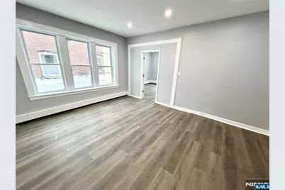 310 Orange Road 3 #3, Montclair, NJ 07042 - Photo 5