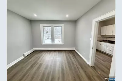 310 Orange Road 3 #3, Montclair, NJ 07042 - Photo 9