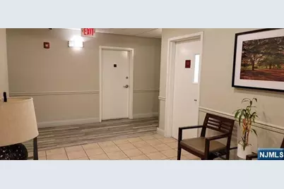 411 E Brinkerhoff Avenue 204 #204, Palisades Park, NJ 07650 - Photo 3